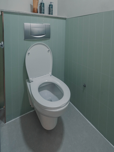 Bathroom 4