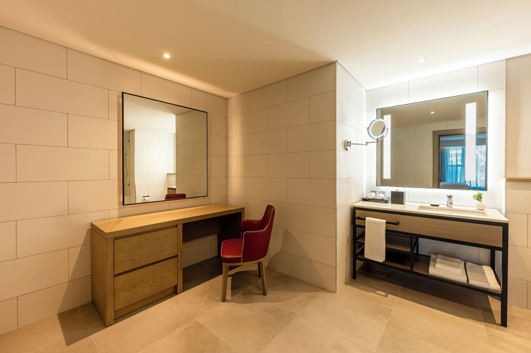 Bathroom 4, Hyatt Place Nairobi Westlands, Westlands