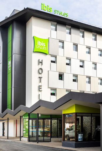 Exterior & Views 2, ibis Styles Thonon Les Bains, Haute-Savoie