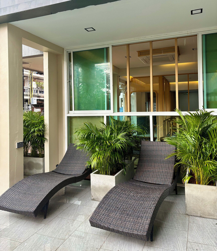 Exterior & Views 2, Charm Hostel @Pratumnak, Pattaya