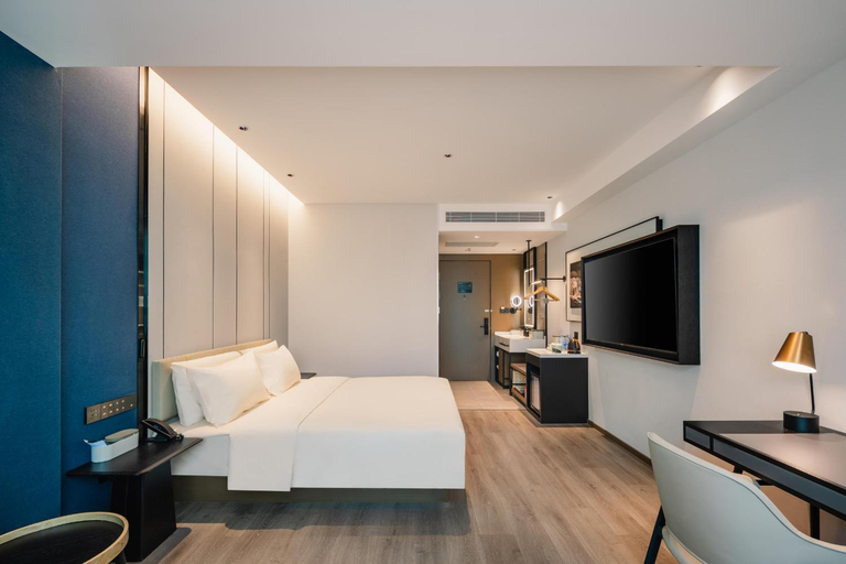 Bedroom 2, Atour Hotel Shenyang Changbai Island, Shenyang