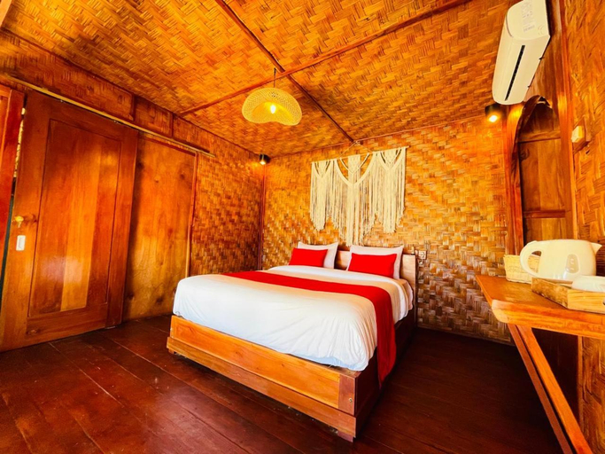 Bedroom 3, Three Queen Villa and Homestay, Sumba Barat