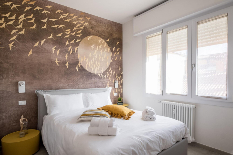 Room 5, Galleria del Reno 2B by Wonderful Italy, Bologna