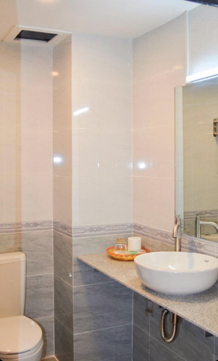 Bathroom 3, Apollo Vientiane Hotel, Vientiane