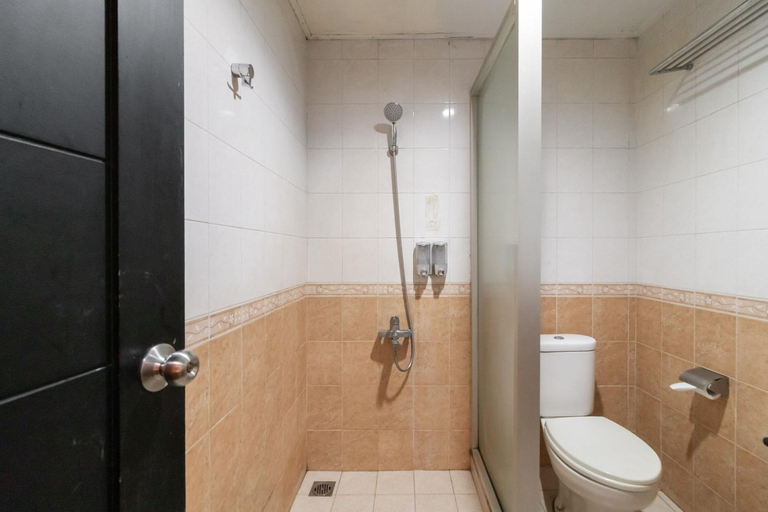 Bathroom 6