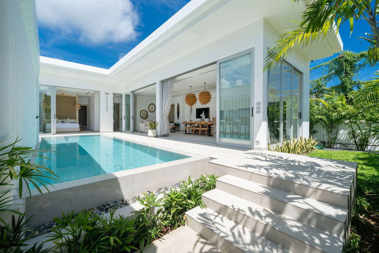 Sport & Beauty 1, Modern Open Design 4BR Pool Villa Mina, Phuket Island