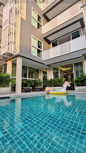 Sport & Beauty 5, Charm Hostel @Pratumnak, Pattaya