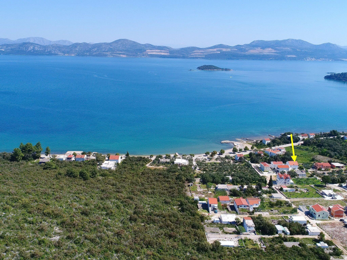 Others 4, bedroom apartment with garden, Janjina