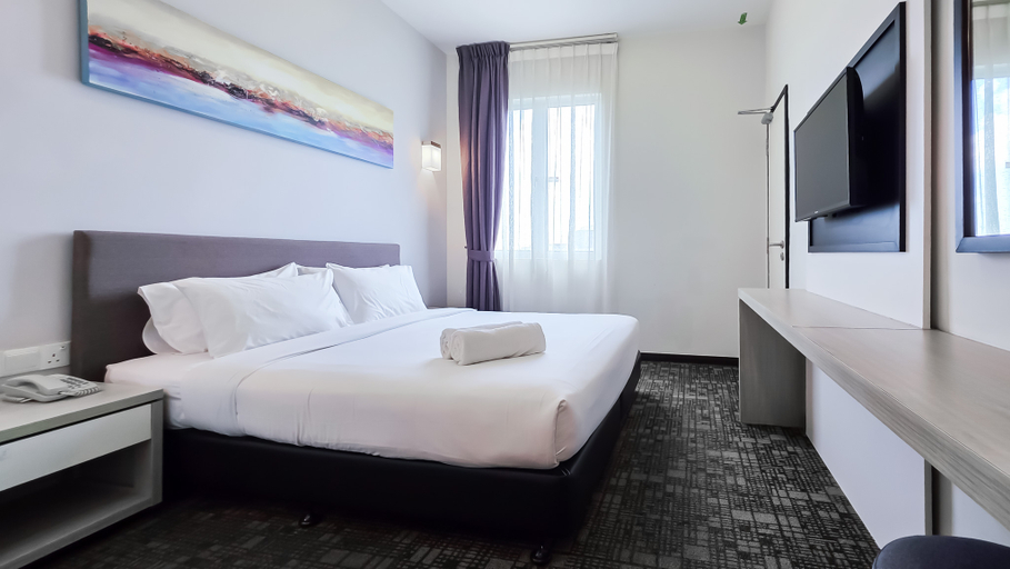 Bedroom 16