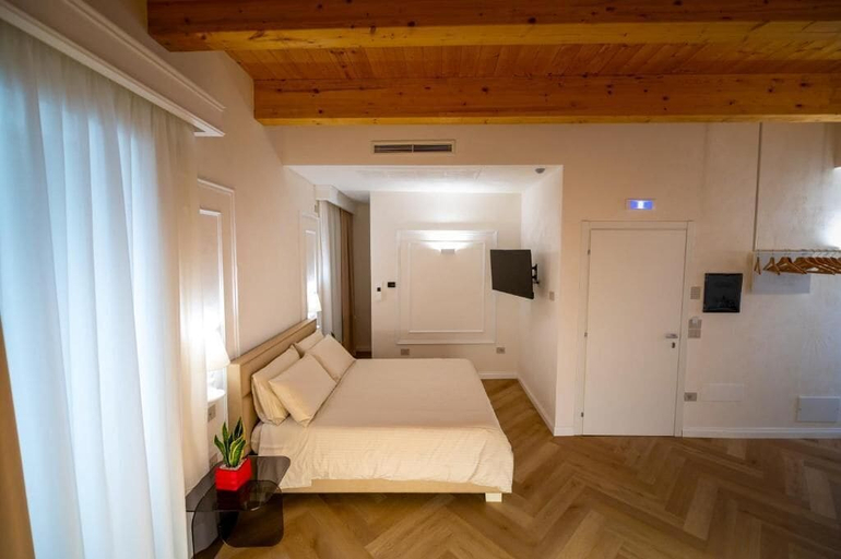 Bedroom 5, La Divina, Vibo Valentia