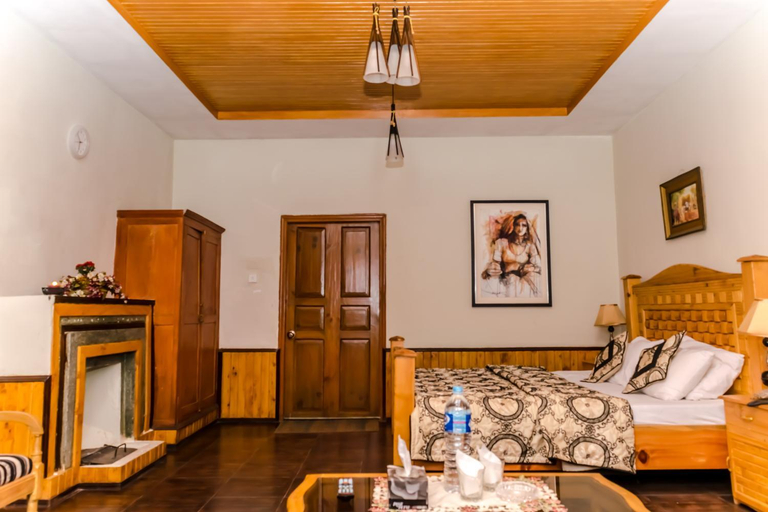 Bedroom 4, Pine Top Hotel Murree, Rawalpindi