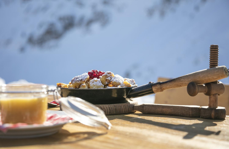 Food & Drinks 5, Kitzbühel Suites by ALPS RESORTS, Kitzbühel