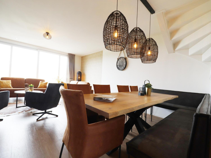 Others 3, Villa in Leons with Sloop Rental, Littenseradiel