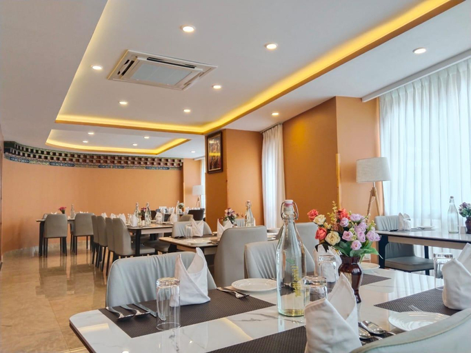Food & Drinks 4, Naksel Urban Hotel & Spa, Chang