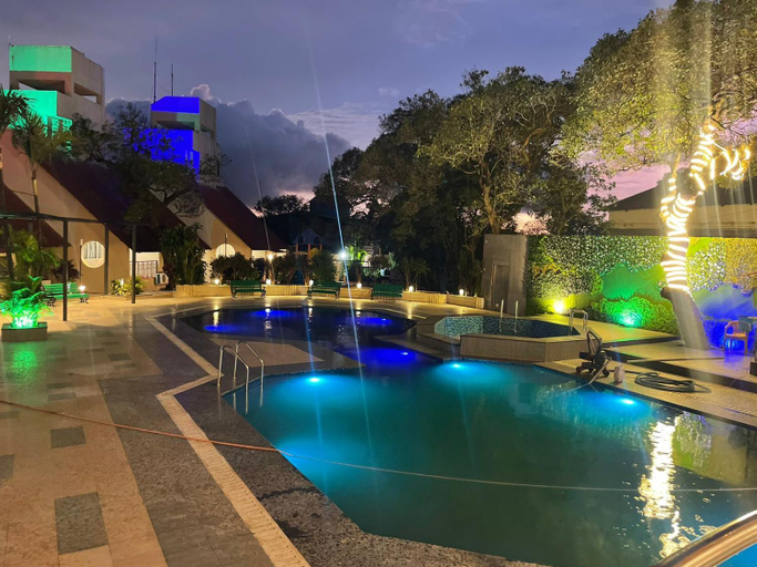 Sport & Beauty 2, The Byke Shanti Villa - (Pure Veg), Satara