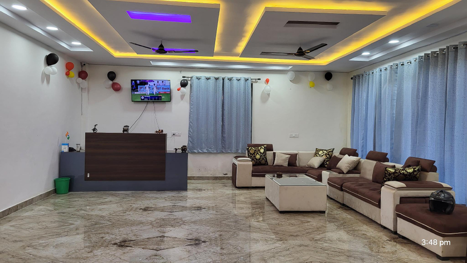 Others 4, Hotel Neerja Paradise, Pithoragarh