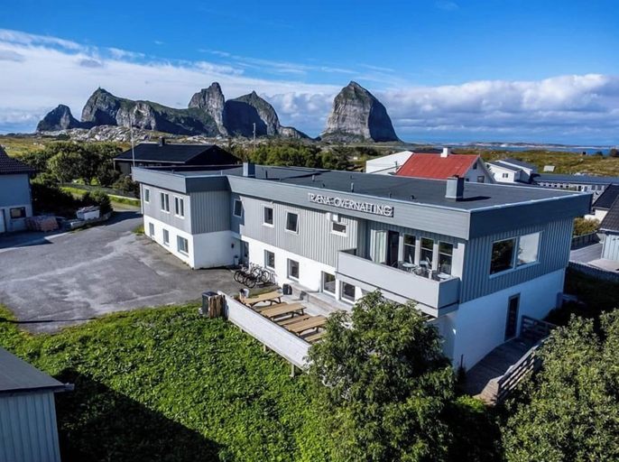 Exterior & Views, Træna Overnatting, Træna