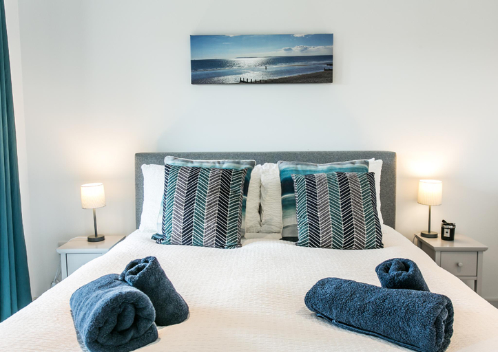 Bedroom 2, Seashells - Bracklesham Bay, West Sussex