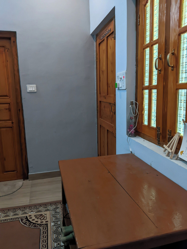 Others 4, Benzer stays, Uttarkashi