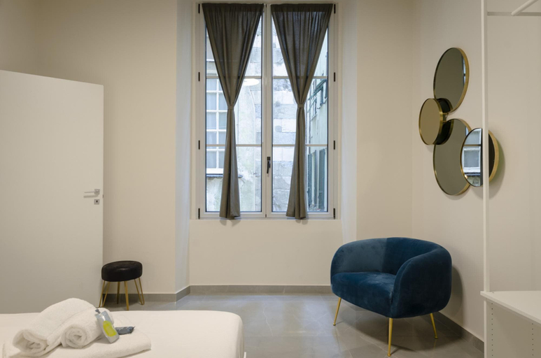 Room 4, San Luca Apartments - Grimaldi by Wonderful Italy, Genova