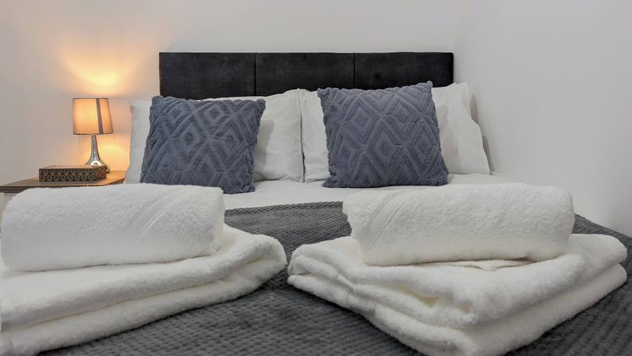Room 5, Modern House - 4 Bedrooms - Familyfriendly, Lancashire