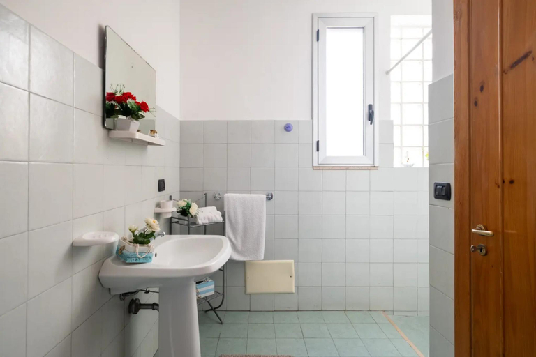 Bathroom 3, Two Steps From the Beach Villa, Lecce