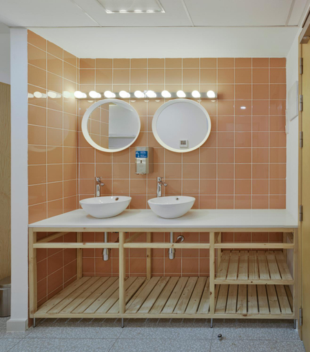 Bathroom 4, Loop Inn Hostel Cartagena, Murcia