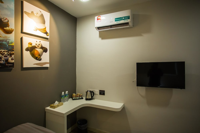 Bathroom 4, Hollywood Hotel, Kinta