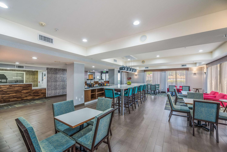 Public Area, Hampton Inn Oakland/Hayward, Alameda