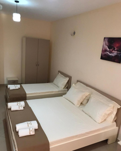 Bedroom 2, Hotel Comfort, Lezhës