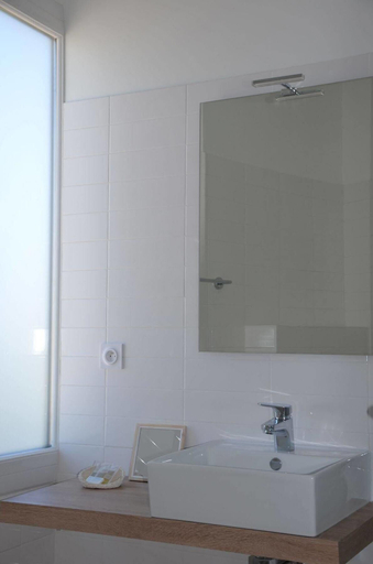 Bathroom 5, Hôtel La Casa, Pyrénées-Orientales