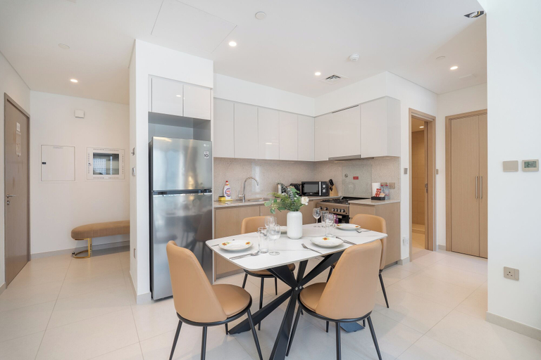 Others 5, Stylish Urban Living in Burj Royale, Dubai