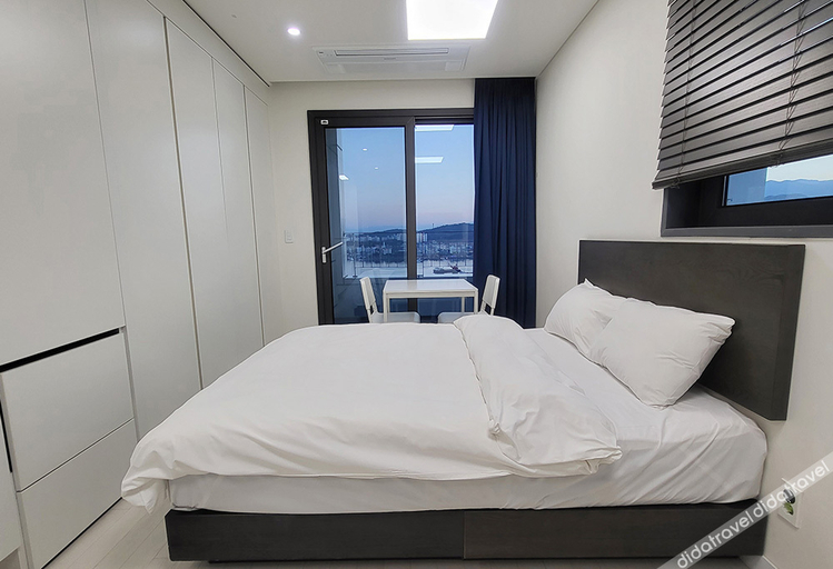 Bedroom 2, Sotasuite Sokcho World Sky, Sokcho