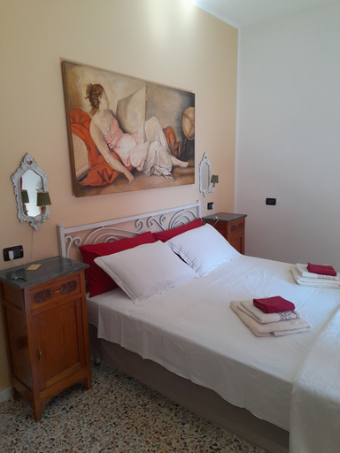 Bedroom 2, DUETERRE Room & Host, Terni