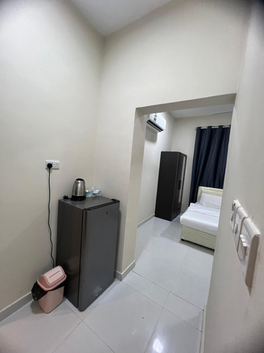 Others 3, Red-6 - Salalah Al Gharbia, Salalah