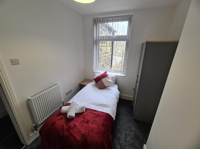 Others 5, Reedley House, Lancashire
