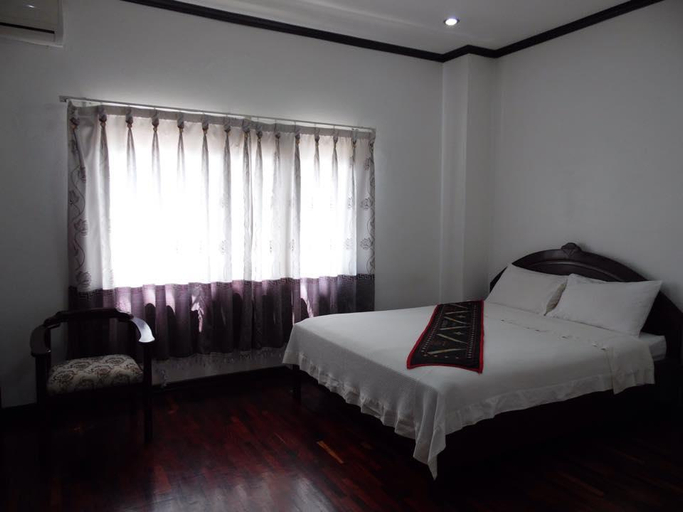 Bedroom 4, Anoulackkhenlao Hotel, Pek