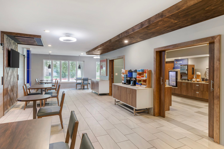 Food & Drinks 4, Holiday Inn Express & Suites ALICE by IHG, Jim Wells