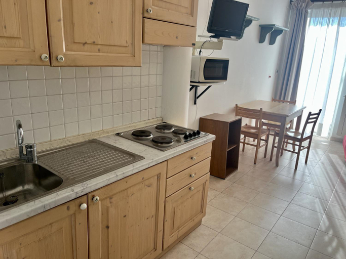 Others 4, Sun & Beach Apartments, Savona