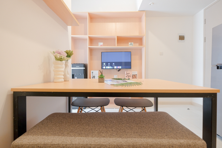 Others 5, Neat 2BR at Tokyo Riverside PIK 2 Apartment By Travelio, Tangerang