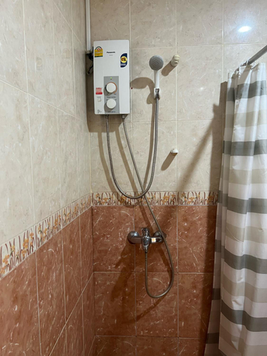 Bathroom 4, Lanta Seafront Resort, Ko Lanta