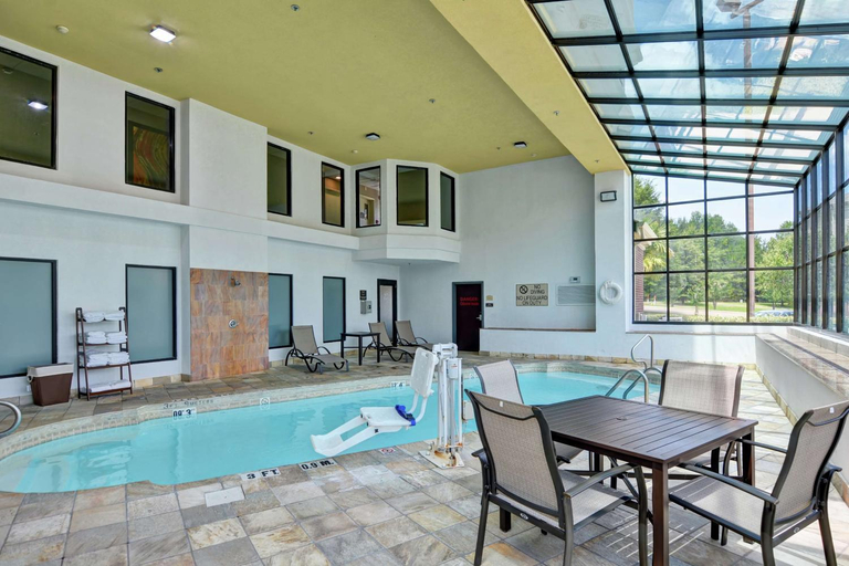 Sport & Beauty, Doubletree by Hilton Hattiesburg, Forrest