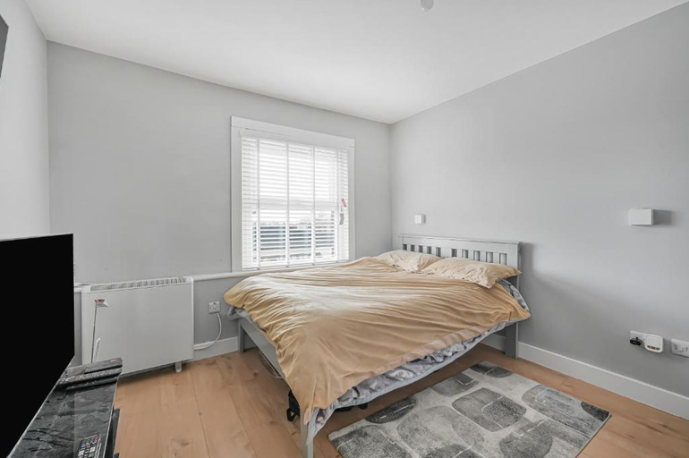 Bedroom 5, Studio 169 London, London
