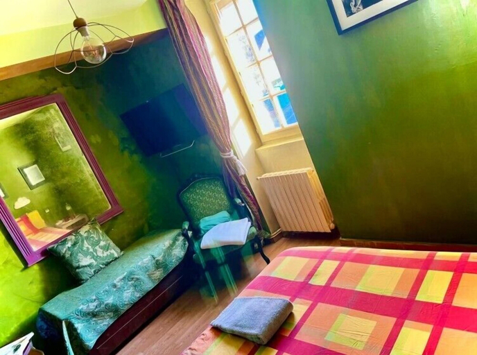 Bedroom 5, Manoir De La Barre, Orne