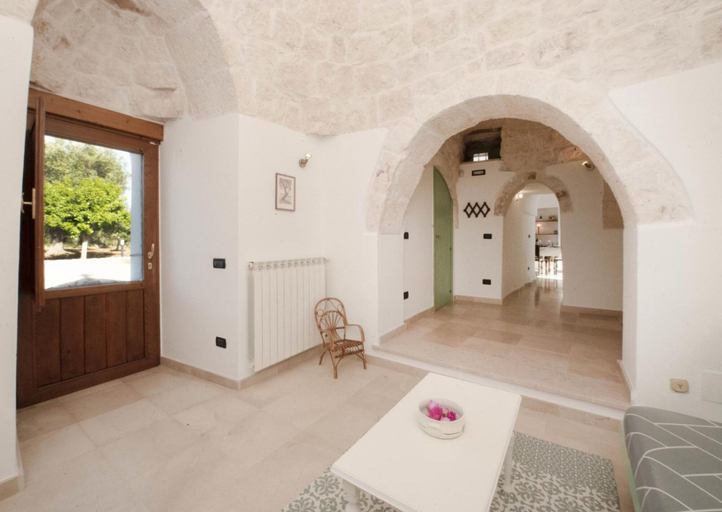 Bedroom, Trullo Paleo, Brindisi