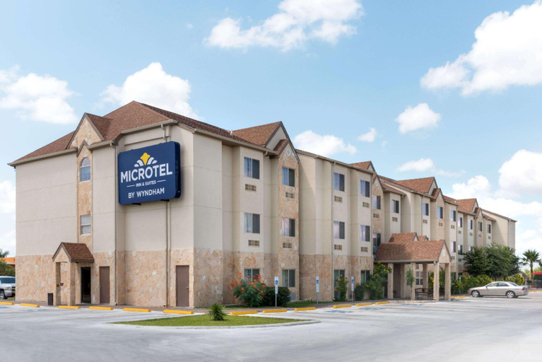 Exterior & Views 2, Microtel Inn and Suites Eagle Pass, Maverick