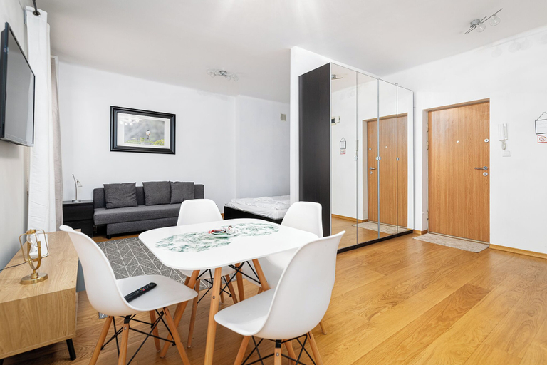 Others 5, RentPlanet - Apartament Chmielna, Warsaw