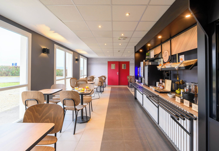 Food & Drinks 5, B&B HOTEL Compiègne Thourotte, Oise