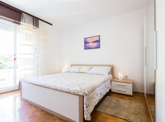 Others 4, Stylish Two Bedroom Apartment Retreat With Balcony in Zadar, Zadar