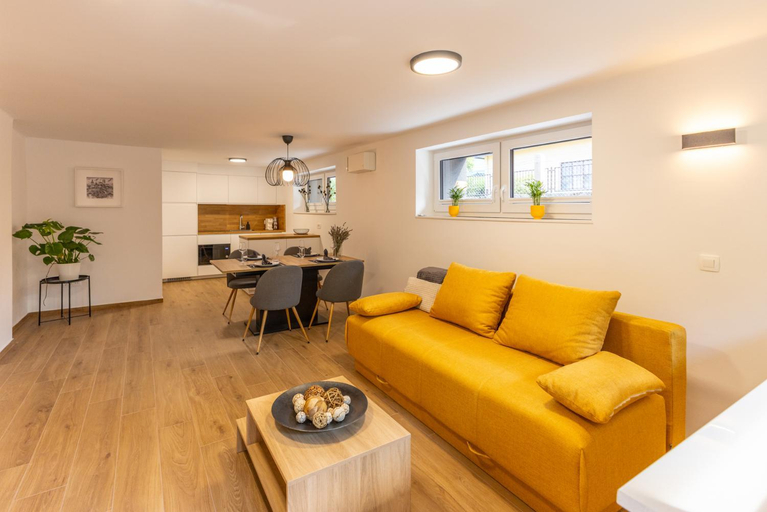 Kitchen 3, Apartmaji Klavdija, Ljubljana